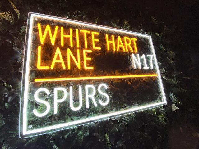 One for the #tottenhamhotspurs fans  We have a whole range of football club street name signs on our website, as well as a design your own option which can be used for any team, big or small ⚽️